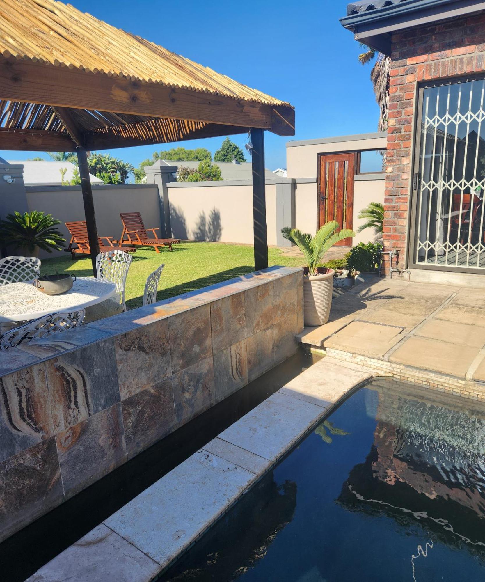 The Wooden Leg Guesthouse Kleinmond Kültér fotó